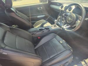 Ford Mustang 5.0 GT fastback - Image 9