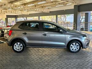 Volkswagen Polo Vivo hatch 1.4 Trendline - Image 4