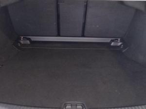 Mercedes-Benz C-Class C200 Avantgarde - Image 10