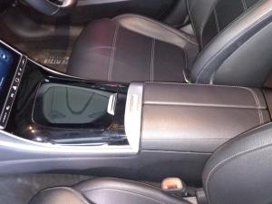 Mercedes-Benz C-Class C200 Avantgarde - Image 12