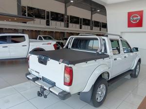 Nissan NP300 Hardbody 2.5TDi double cab Hi-rider - Image 6