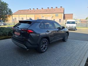 Toyota RAV4 2.5 Hybrid GX-R E-Four - Image 2