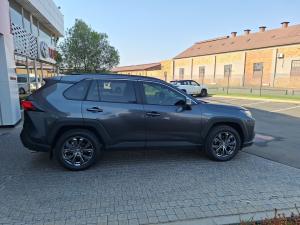 Toyota RAV4 2.5 Hybrid GX-R E-Four - Image 3