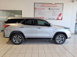 Toyota Fortuner 2.4GD-6 4x4 - Image 3