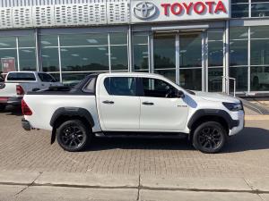 Toyota Hilux 2.8GD-6 double cab 4x4 Legend RS (de-spec 21) - Image 3