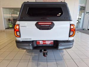 Toyota Hilux 2.8GD-6 double cab Legend manual - Image 5