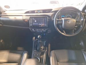 Toyota Hilux 2.8GD-6 double cab Legend manual - Image 6