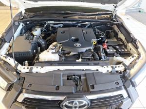 Toyota Hilux 2.8GD-6 double cab Legend manual - Image 15
