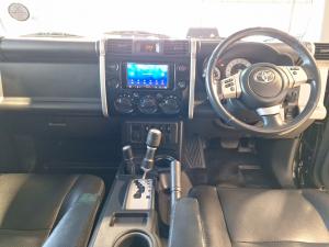 Toyota FJ Cruiser FJ Sport Cruiser - Image 6