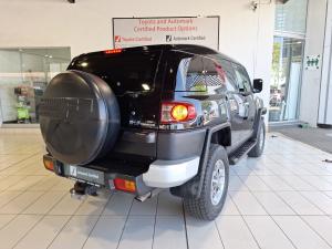 Toyota FJ Cruiser FJ Sport Cruiser - Image 2