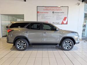 Toyota Fortuner 2.8GD-6 4x4 VX - Image 3