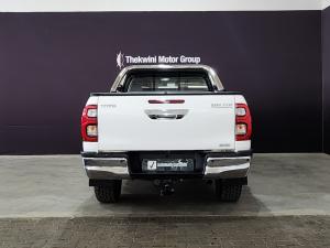Toyota Hilux 2.8GD-6 double cab 4x4 Raider auto - Image 5