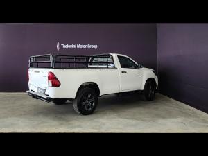 Toyota Hilux 2.4GD-6 single cab 4x4 Raider manual - Image 2