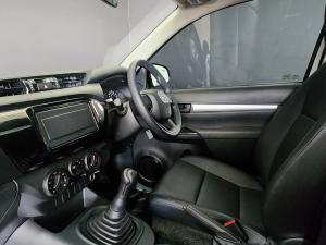 Toyota Hilux 2.4GD single cab S (aircon) - Image 7