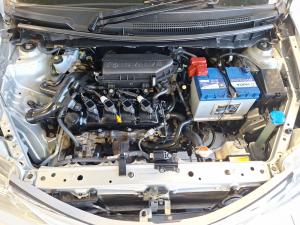 Toyota Etios hatch 1.5 Sprint - Image 13