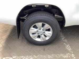 Toyota Hilux 2.4GD-6 SRX - Image 14