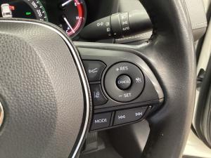 Toyota RAV4 2.0 VX - Image 10