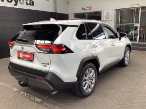 Toyota RAV4 2.0 VX - Image 2
