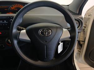 Toyota Etios hatch 1.5 Sprint - Image 8