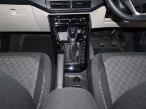 Volkswagen Polo 1.6 - Image 14