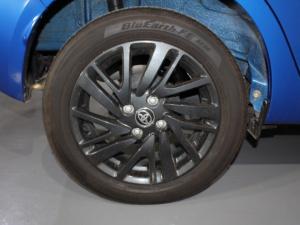 Toyota Vitz 1.0 XR AMT - Image 18