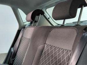 Volkswagen Polo Vivo 1.6 Style - Image 13