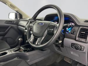 Ford Everest 2.2 TdciXLS automatic - Image 13