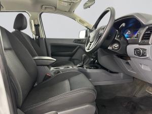 Ford Everest 2.2 TdciXLS automatic - Image 14