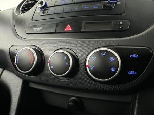 Hyundai Grand i10 1.25 Fluid - Image 19