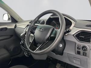 Mahindra KUV 100 1.2 K8+ - Image 8