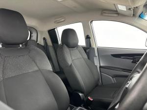 Mahindra KUV 100 1.2 K2+ NXT - Image 17