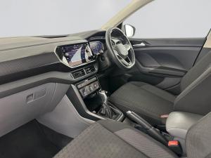 Volkswagen T-CROSS 1.0 TSI Comfortline DSG - Image 14