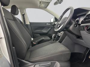Volkswagen T-CROSS 1.0 TSI Comfortline DSG - Image 16