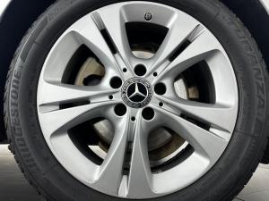 Mercedes-Benz C180 automatic - Image 17