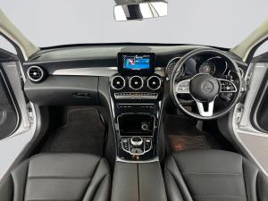 Mercedes-Benz C180 automatic - Image 20