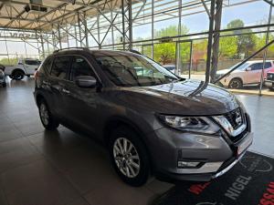Nissan X Trail 2.5 Acenta 4X4 CVT - Image 17