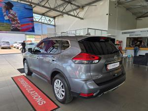 Nissan X Trail 2.5 Acenta 4X4 CVT - Image 19