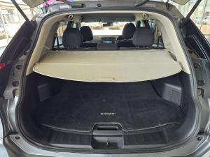 Nissan X Trail 2.5 Acenta 4X4 CVT - Image 5