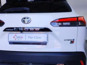 Toyota Corolla Cross 1.8 Hybrid GR-Sport - Image 7