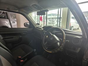 Suzuki S-Presso 1.0 GL manual - Image 5