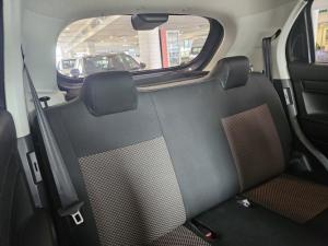 Suzuki S-Presso 1.0 GL manual - Image 7