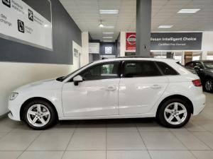 Audi A3 Sportback 30TFSI S line - Image 9
