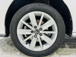 Volkswagen Polo sedan 1.6 Comfortline auto - Image 15