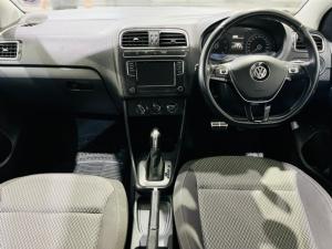 Volkswagen Polo sedan 1.6 Comfortline auto - Image 5