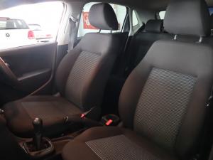 Volkswagen Polo Vivo hatch 1.4 Trendline - Image 12