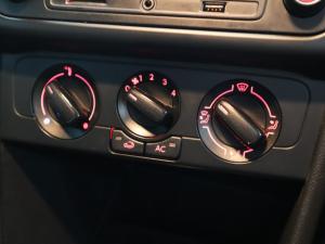 Volkswagen Polo Vivo hatch 1.4 Trendline - Image 26