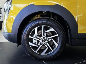 Mahindra XUV 3XO 1.2T AX5 manual - Image 22