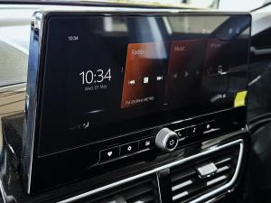 Mahindra XUV 3XO 1.2T AX5 manual - Image 2