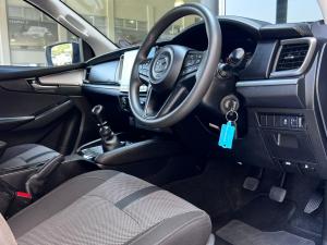 Mazda BT-50 1.9TD double cab Active manual - Image 19