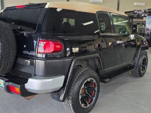 Toyota FJ Cruiser FJ Cruiser - Image 7
